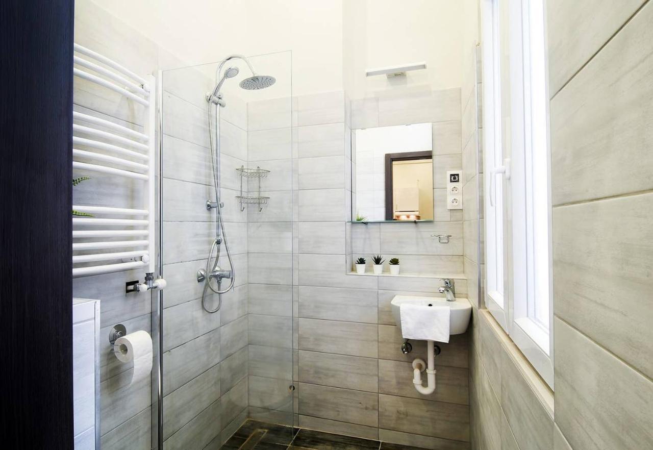 בודפשט Ultra Central And Stylish Apartment With Ac מראה חיצוני תמונה