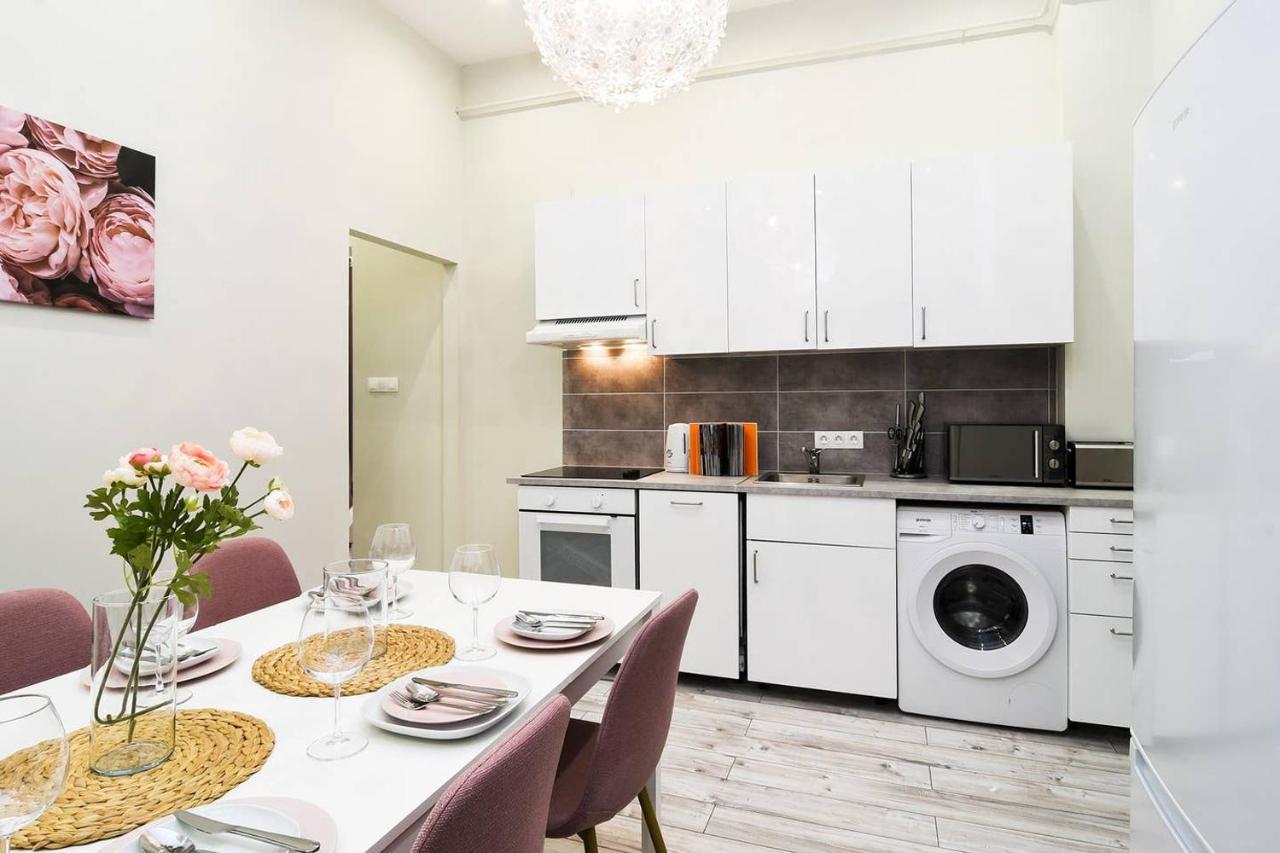 בודפשט Ultra Central And Stylish Apartment With Ac מראה חיצוני תמונה